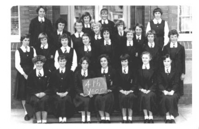 Girls 4th Year 1959 s.jpg